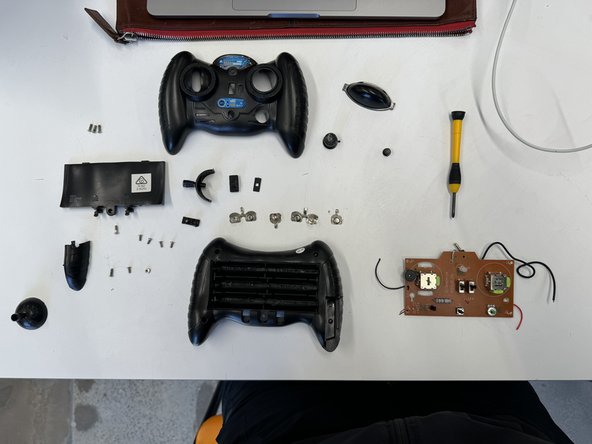 2.4ghz remote control helicopter Teardown, Front Plate and Contoller finish: crwdns2935265:08crwdnd2935265:03crwdnd2935265:03crwdne2935265:0