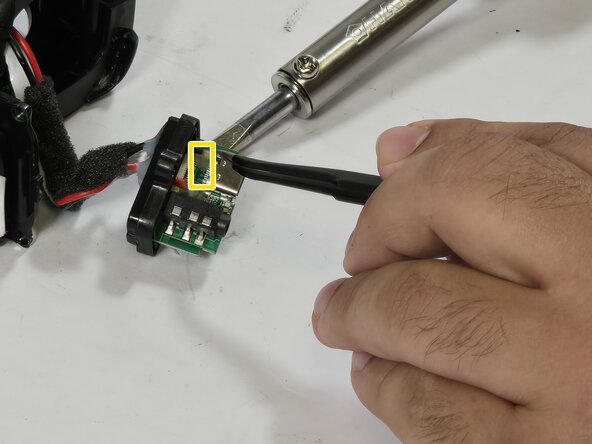 Doss E-GO II Charging Port Replacement: crwdns2935265:02crwdnd2935265:03crwdnd2935265:03crwdne2935265:0