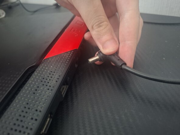 ASUS ROG Strix G15 G513 RAM Replacement: step 18, image 1 of 3