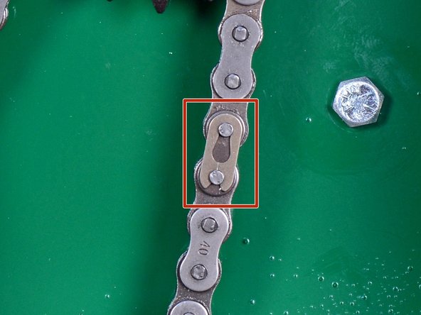 Classen Sod Cutter HSC18AHD 2018 Upper Drive Chain Replacement: crwdns2935265:015crwdnd2935265:02crwdnd2935265:02crwdne2935265:0