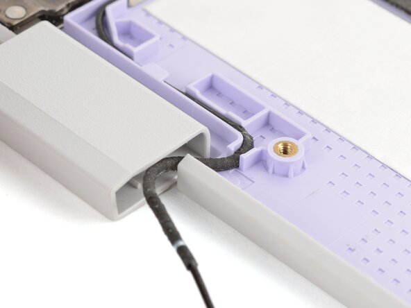 Framework Laptop 12 Hinge (Both) Installation: crwdns2935265:02crwdnd2935265:01crwdnd2935265:02crwdne2935265:0