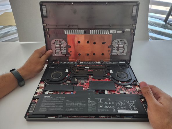 Asus ROG Zephyrus G14 Battery Replacement: crwdns2935265:03crwdnd2935265:03crwdnd2935265:03crwdne2935265:0