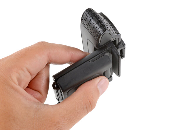 How to Open Your Logitech C920s Webcam, Prepare your webcam for disassembly: crwdns2935265:01crwdnd2935265:02crwdnd2935265:03crwdne2935265:0