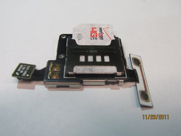 Samsung Droid Charge SIM Card Port Replacement: crwdns2935265:08crwdnd2935265:02crwdnd2935265:02crwdne2935265:0
