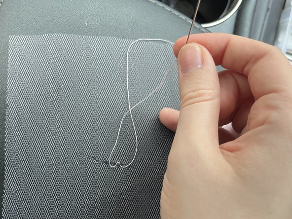 How to Mend a Tear in Tulle Fabric: crwdns2935265:04crwdnd2935265:02crwdnd2935265:02crwdne2935265:0