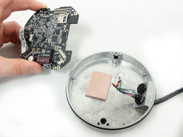 AvertX HD810 PoE Cable Replacement: crwdns2935265:06crwdnd2935265:03crwdnd2935265:03crwdne2935265:0