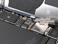 iPhone 16e Battery Replacement