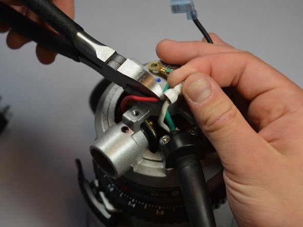 Porter Cable 690LR Motor and Chuck Replacement: crwdns2935265:07crwdnd2935265:02crwdnd2935265:03crwdne2935265:0