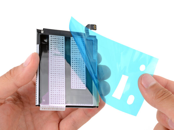 Google Pixel 10 Battery Replacement, Remove the battery liner: 30 단계, 이미지 1개 중 1개