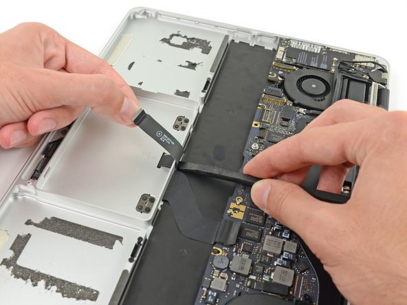 MacBook Pro 13" Retina Display Early 2013 Trackpad Replacement: crwdns2935265:037crwdnd2935265:02crwdnd2935265:02crwdne2935265:0