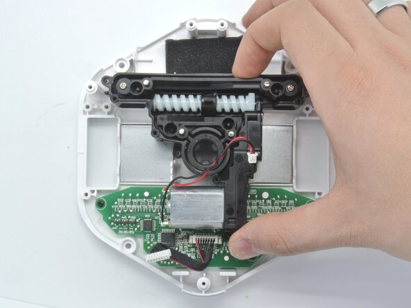 Disassembling the Root Coding Robot, Erasing mechanism: crwdns2935265:010crwdnd2935265:02crwdnd2935265:03crwdne2935265:0