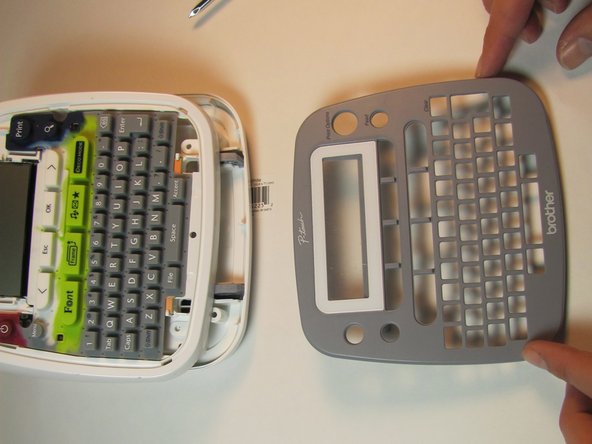 Brother PT-D200 Faceplate Replacement: crwdns2935265:08crwdnd2935265:02crwdnd2935265:02crwdne2935265:0