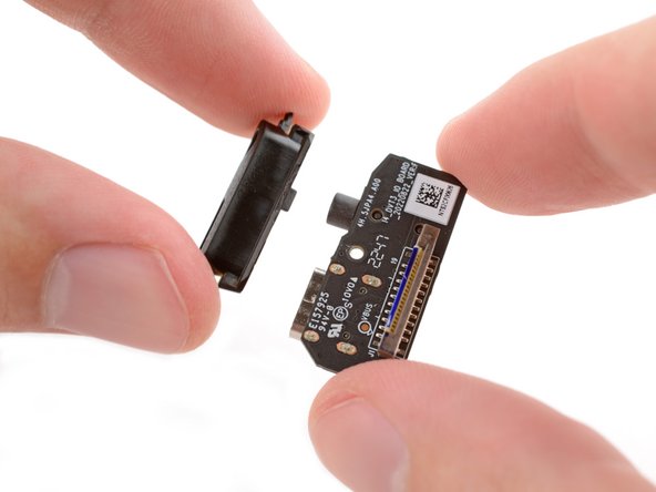 Polaroid I-2 USB-C Port Board Replacement, Remove the plastic cover: crwdns2935265:038crwdnd2935265:03crwdnd2935265:03crwdne2935265:0