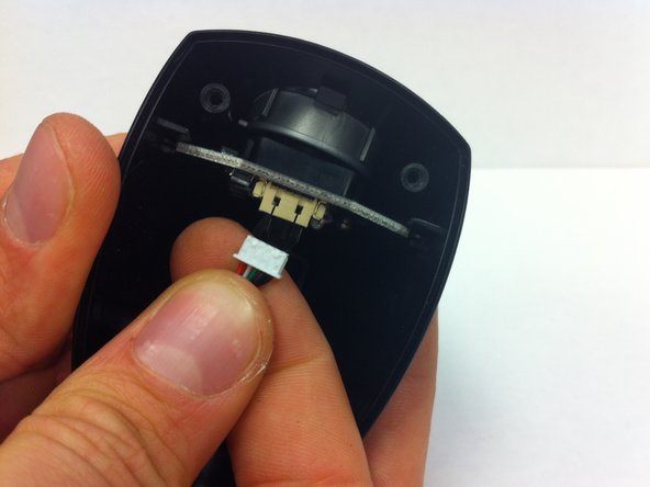 Ezonics EZ-307 Main Board and USB Cable  Replacement, Remove USB Connector: crwdns2935265:04crwdnd2935265:02crwdnd2935265:03crwdne2935265:0