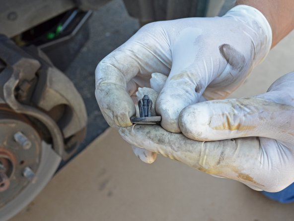 2008-Present Scion xB Oil Change: 步骤 16 中的图像 3，3