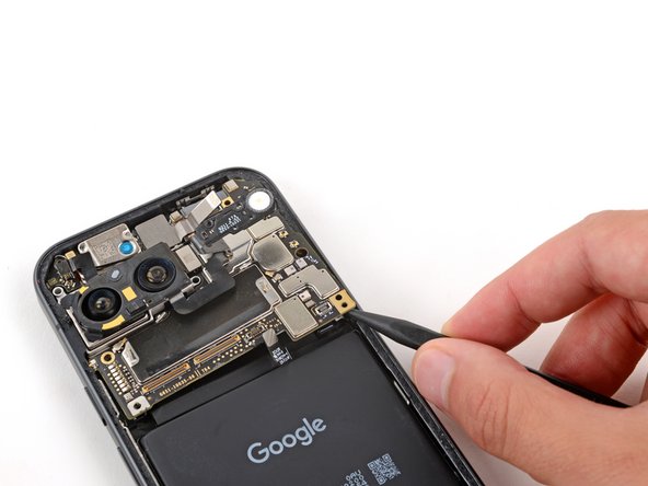 Google Pixel 9 Battery Replacement, Remove the motherboard: 28 단계, 이미지 3개 중 2개