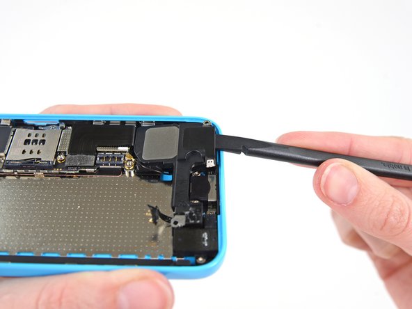 iPhone 5c Lightning Connector Assembly Replacement: crwdns2935265:028crwdnd2935265:02crwdnd2935265:02crwdne2935265:0