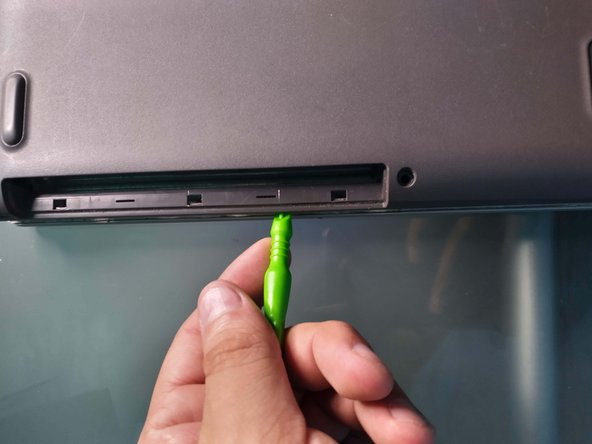 Lenovo Ideapad 320-14ISK Battery Replacement, Opening the laptop: crwdns2935265:03crwdnd2935265:02crwdnd2935265:03crwdne2935265:0