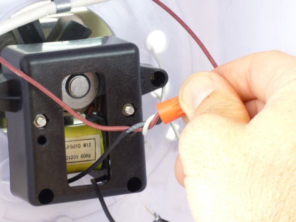 How to rewire a Nostalgia Electrics PCM805: crwdns2935265:04crwdnd2935265:03crwdnd2935265:03crwdne2935265:0