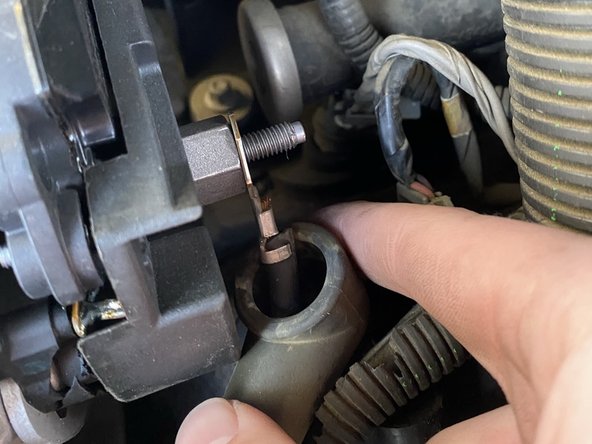 2005 Chevrolet Tahoe Alternator Replacement: crwdns2935265:06crwdnd2935265:02crwdnd2935265:03crwdne2935265:0