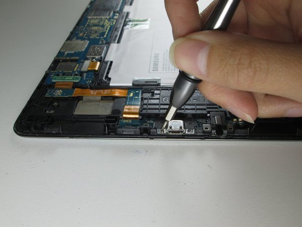 Samsung Galaxy Tab A 9.7 Charging Port Replacement