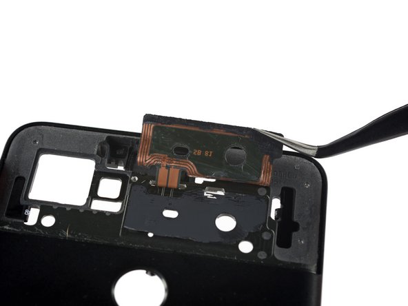 Google Pixel 2 XL Teardown: crwdns2935265:017crwdnd2935265:02crwdnd2935265:02crwdne2935265:0
