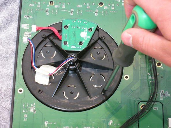 Native Instruments Traktor Kontrol S2 MK1: Disassembly and Jog Wheel Replacement: crwdns2935265:013crwdnd2935265:02crwdnd2935265:02crwdne2935265:0