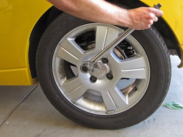 2005-2007 Ford Focus Brake Shoes Replacement: passo 18, imagem 2 %32