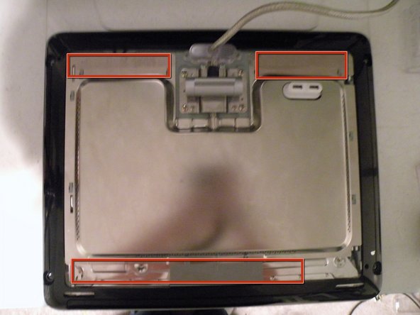 Apple Studio Display M7649 Teardown: crwdns2935265:05crwdnd2935265:02crwdnd2935265:03crwdne2935265:0