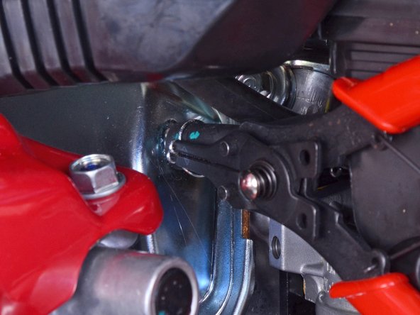 Honda FC600 Tiller Carburetor Replacement: crwdns2935265:010crwdnd2935265:02crwdnd2935265:03crwdne2935265:0