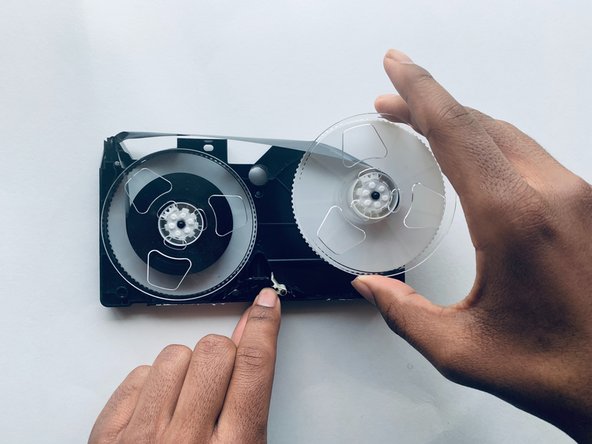 VHS Shell Replacement: crwdns2935265:03crwdnd2935265:02crwdnd2935265:02crwdne2935265:0