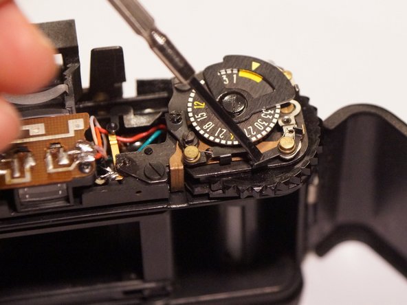 Lomo LC-A: fixing the exposure / picture counter, Automatic counter: crwdns2935265:07crwdnd2935265:02crwdnd2935265:02crwdne2935265:0