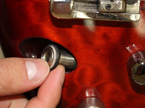 Ibanez 5 String Bass Model SR405QM Output Jack Replacement: crwdns2935265:011crwdnd2935265:02crwdnd2935265:03crwdne2935265:0