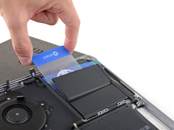 MacBook Pro 13" Touch Bar Late 2016 Battery Replacement, Separate the outside right battery cell: step 76, image 3 of 3