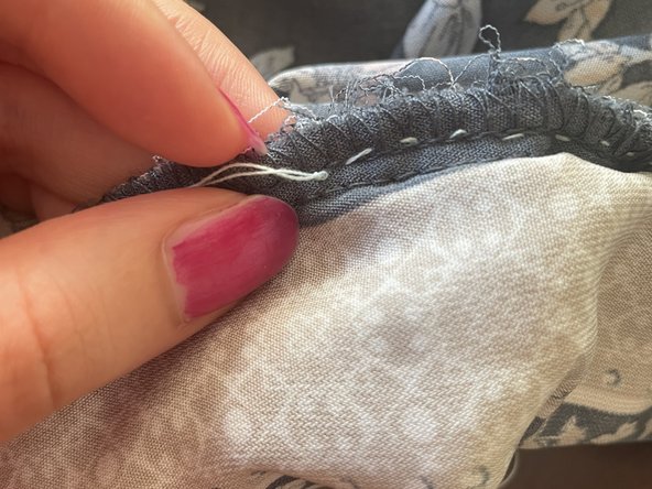 Repairing A Torn Skirt Ruffle: 8 단계, 이미지 2개 중 2개