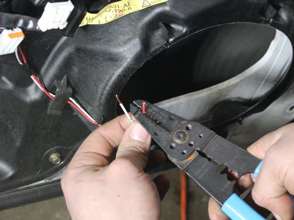 2007 Mazda 6 Door Speaker Replacement: crwdns2935265:011crwdnd2935265:02crwdnd2935265:02crwdne2935265:0