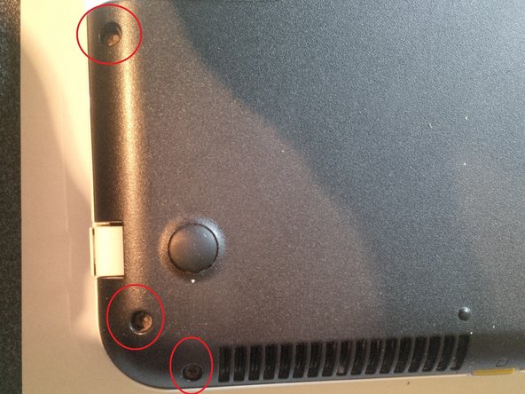 Disassembling Toshiba Satellite C55-A5285/C55-A1J2, removing screws of case: crwdns2935265:07crwdnd2935265:02crwdnd2935265:03crwdne2935265:0