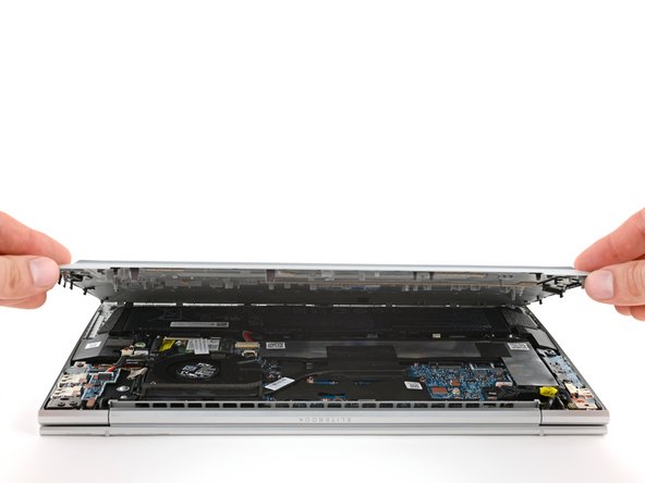 HP EliteBook 845 G8 SSD Replacement, Remove the bottom cover: crwdns2935265:06crwdnd2935265:02crwdnd2935265:03crwdne2935265:0
