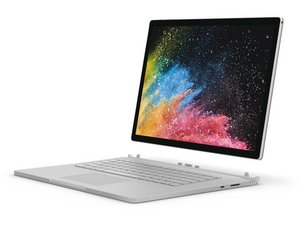 Microsoft Surface Book 2 15インチ