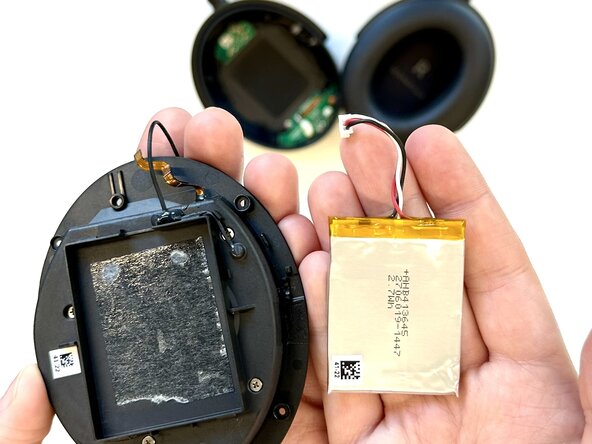 Sennheiser Momentum 4 Battery Replacement: crwdns2935265:06crwdnd2935265:02crwdnd2935265:02crwdne2935265:0