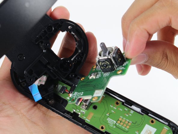 Dell VRC100-R Touchpad Replacement: crwdns2935265:010crwdnd2935265:02crwdnd2935265:02crwdne2935265:0