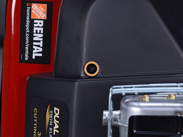 Toro Walk Behind Mowers 21199HD 2018 Right Spindle Replacement, Remove the belt guard bolts: crwdns2935265:05crwdnd2935265:02crwdnd2935265:03crwdne2935265:0