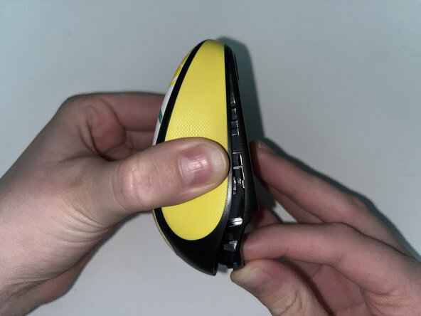 How to Replace a Logitech M325c Scroll Wheel: crwdns2935265:03crwdnd2935265:02crwdnd2935265:03crwdne2935265:0