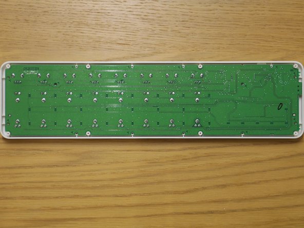 Korg nanoKONTROL2 Disassembly: crwdns2935265:03crwdnd2935265:02crwdnd2935265:02crwdne2935265:0