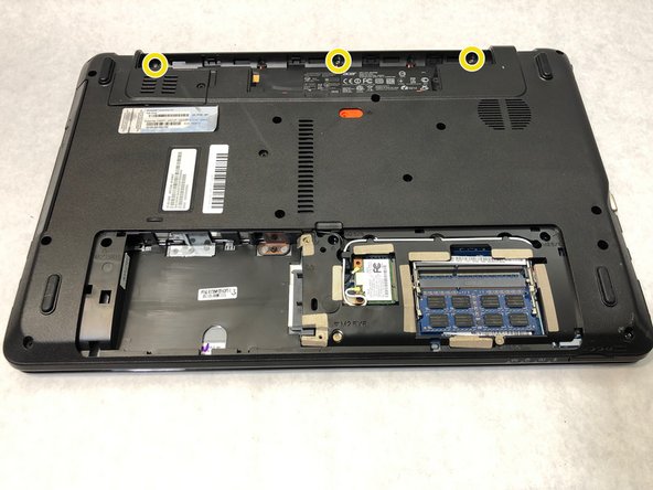 Acer Aspire E1-531-2438 Screen Replacement, Screen: crwdns2935265:06crwdnd2935265:03crwdnd2935265:03crwdne2935265:0