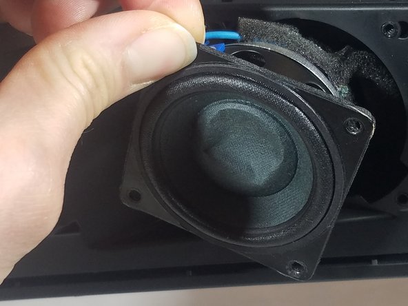 Bose Cinemate 10 Subwoofer Replacement: crwdns2935265:06crwdnd2935265:02crwdnd2935265:02crwdne2935265:0