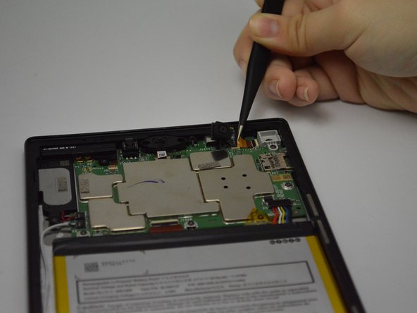 Amazon Fire HD 8 Rear-facing Camera Replacement: crwdns2935265:06crwdnd2935265:02crwdnd2935265:02crwdne2935265:0