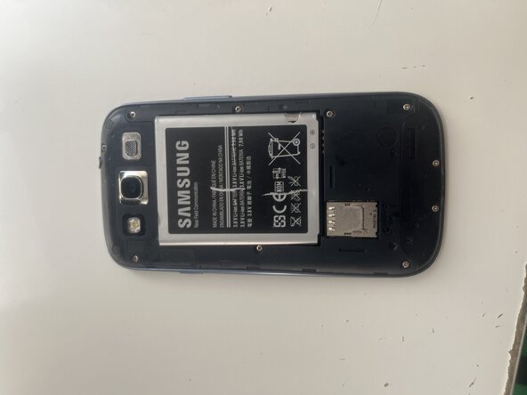 Samsung Galaxy S3 Neo Motherboard Replacement, Battery: crwdns2935265:02crwdnd2935265:02crwdnd2935265:03crwdne2935265:0