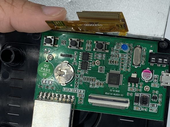 EchoMaster MRC-WLP43 Wire Port Replacement: crwdns2935265:04crwdnd2935265:02crwdnd2935265:02crwdne2935265:0