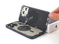 iPhone 15 Pro 128GB グレー 背面割れ　動作確認済み iPhone 15 Proガラス・バックパネル割れ交換【発売以降対応し